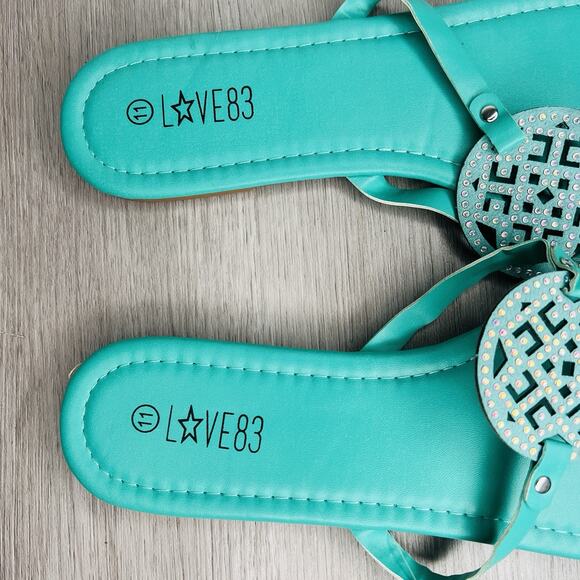 Love 83 Teal Women’s Flat Sandal Flip Flop With Rhinestones Size 11 - Picture 6 of 7